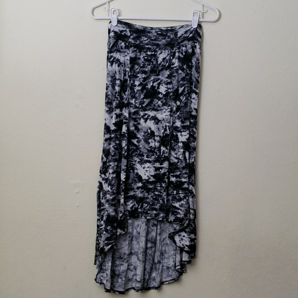 AB studio skirt